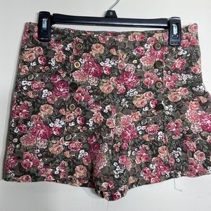 Floral Brandy Melville shorts
